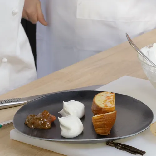 Cake carottes et Chantilly Maison